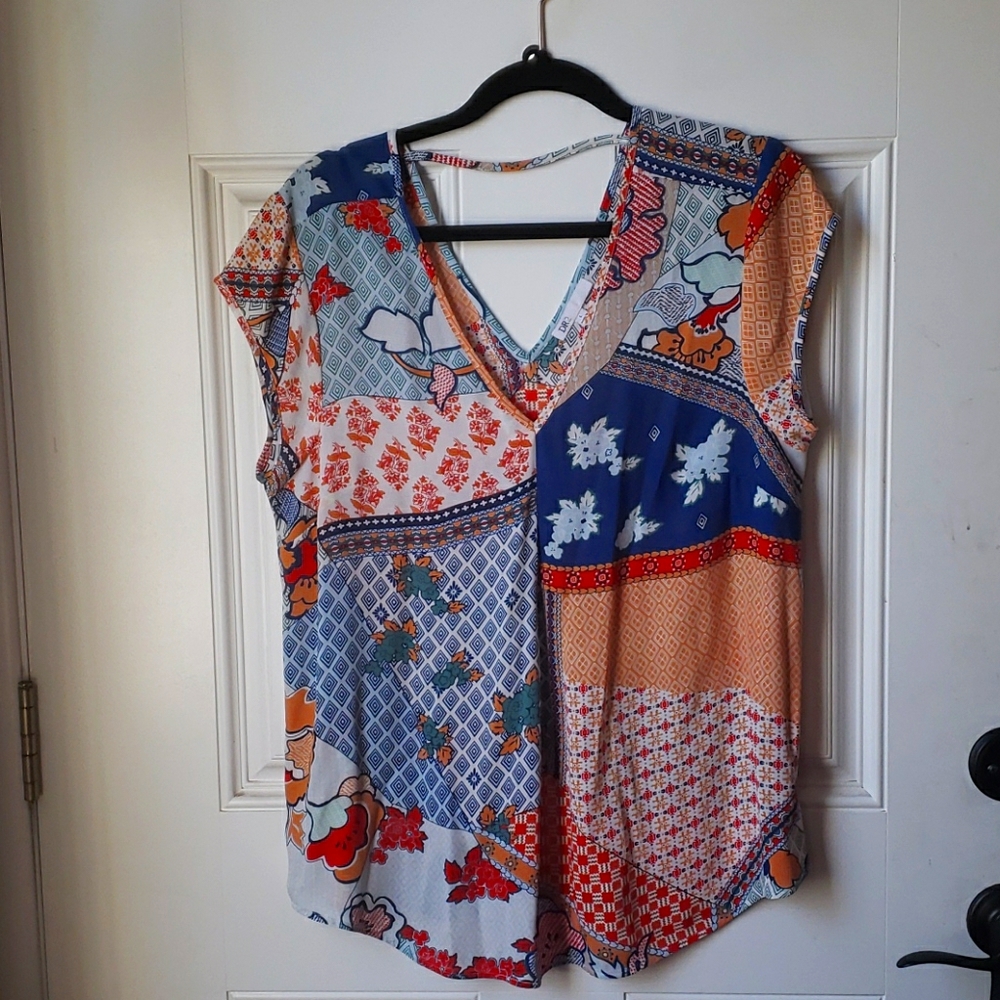DR2 Blouse like new